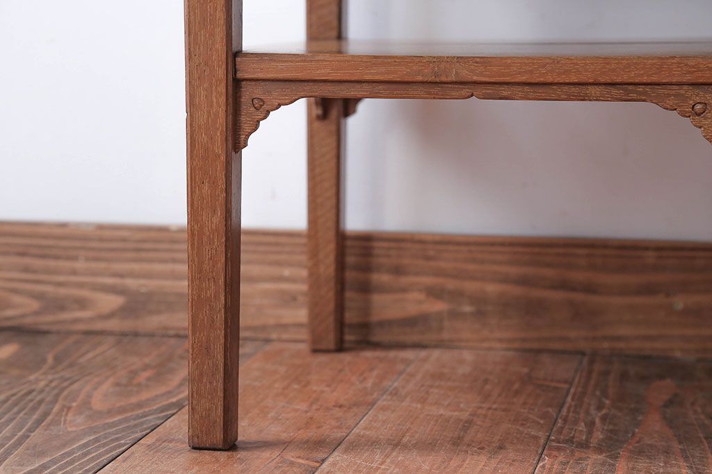 アンティーク家具　和製アンティーク　古いナラ材のサイドテーブル(花台)