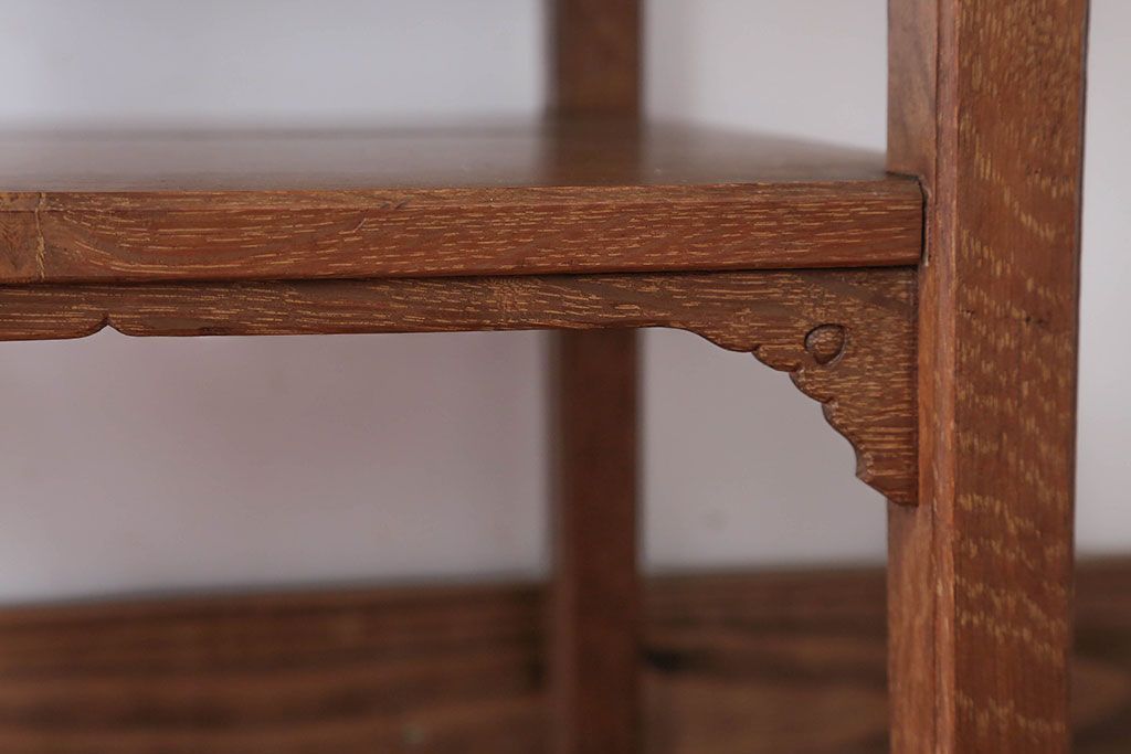 アンティーク家具　和製アンティーク　古いナラ材のサイドテーブル(花台)