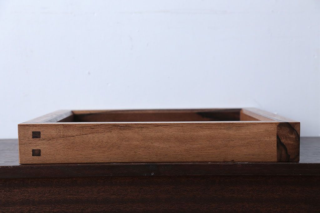 アンティーク雑貨　古民具・骨董　古い黒柿材のアンティーク炉縁