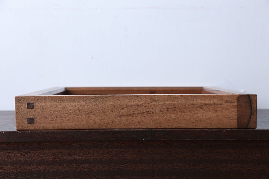 アンティーク雑貨　古民具・骨董　古い黒柿材のアンティーク炉縁