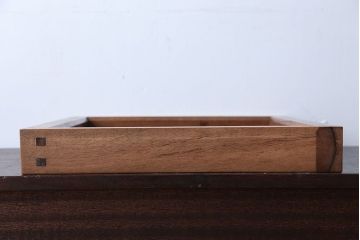 アンティーク雑貨　古民具・骨董　古い黒柿材のアンティーク炉縁