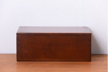 アンティーク雑貨　和製アンティーク　シンプルで小さな木箱