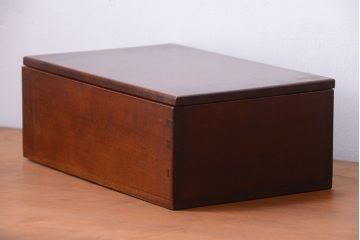 アンティーク雑貨　和製アンティーク　シンプルで小さな木箱