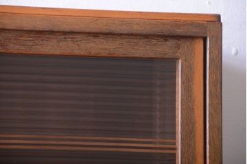 レトロ家具　和製アンティーク　背のたかいレトロな作業台付きカップボード(食器棚)