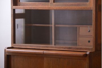 レトロ家具　和製アンティーク　背のたかいレトロな作業台付きカップボード(食器棚)
