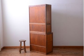 レトロ家具　和製アンティーク　背のたかいレトロな作業台付きカップボード(食器棚)