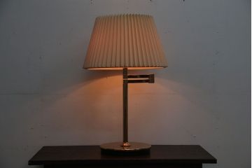 中古　ヤマギワ(yamagiwa)　シックなフロアスタンド