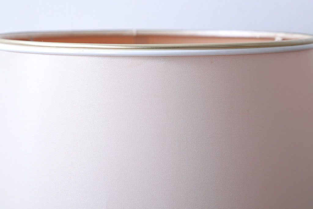 中古　ヤマギワ(yamagiwa)　イタリアLe porcellane社製テーブルスタンド