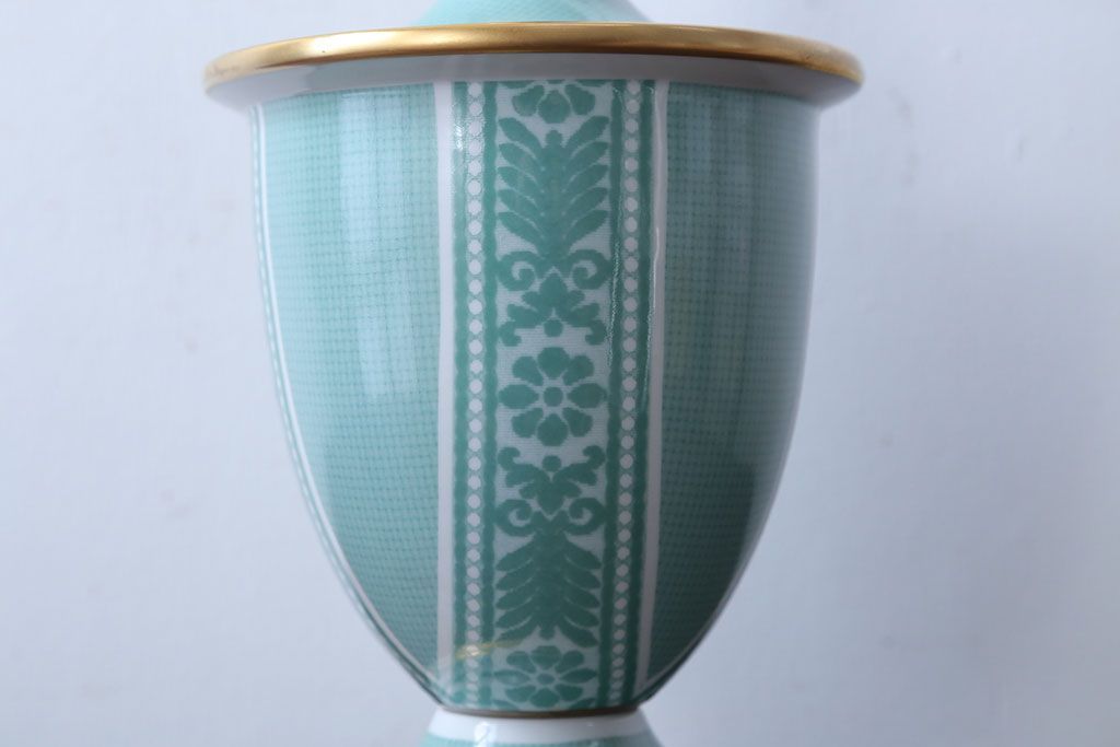 中古　ヤマギワ(yamagiwa)　イタリアLe porcellane社製テーブルスタンド