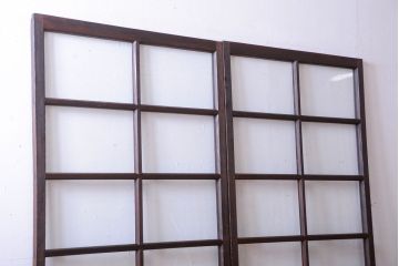 アンティーク　古い木のシンプルでおしゃれなガラス戸2枚セット