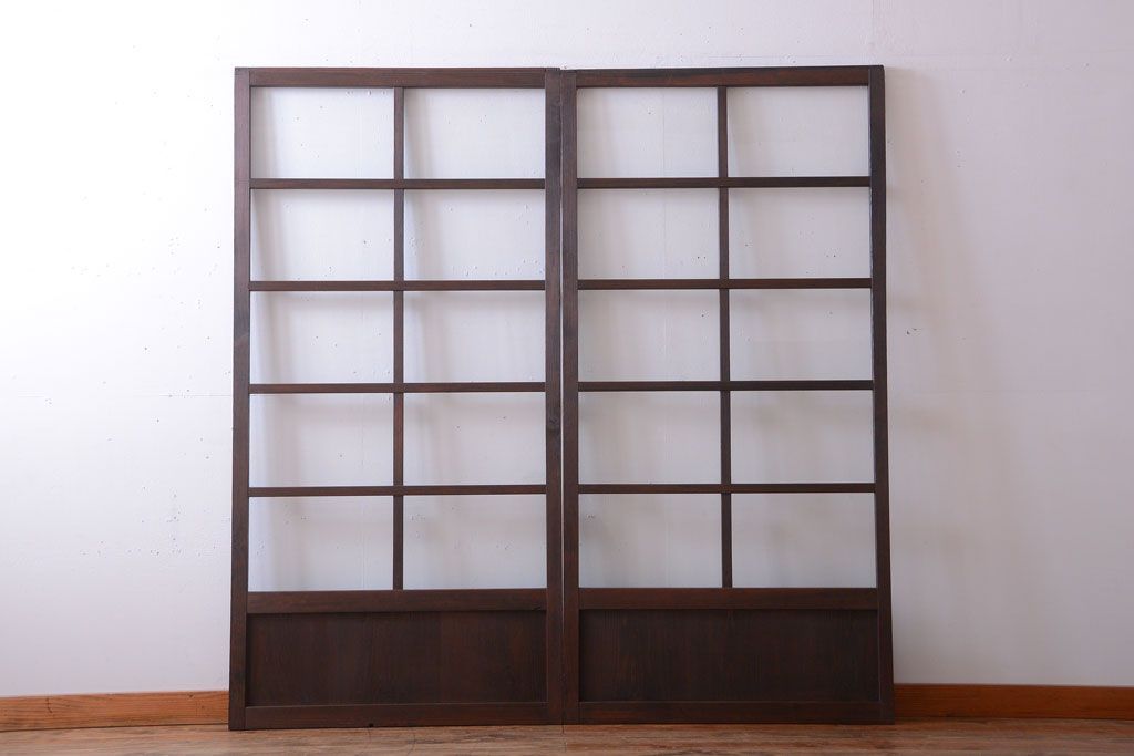 アンティーク　古い木のシンプルでおしゃれなガラス戸2枚セット