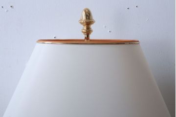 中古　ヤマギワ(yamagiwa)　スペインbejorama社製ナイトスタンド