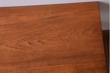 レトロ家具　和製アンティーク　レトロでかわいい小さなサイドテーブル