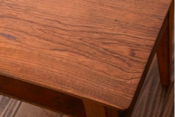 レトロ家具　和製アンティーク　レトロでかわいい小さなサイドテーブル