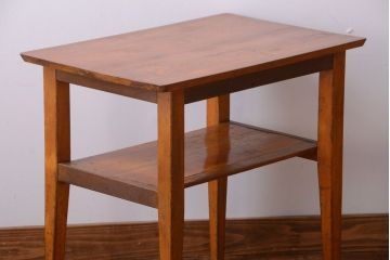 レトロ家具　和製アンティーク　レトロでかわいい小さなサイドテーブル