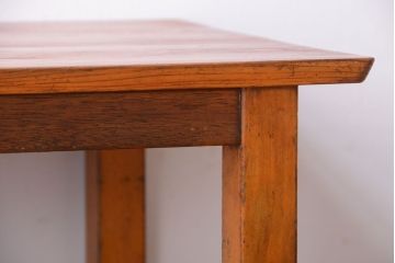 レトロ家具　和製アンティーク　レトロでかわいい小さなサイドテーブル