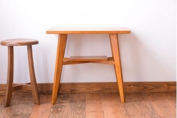 アンティーク家具　和製アンティーク　古いナラ材の小さなサイドテーブル