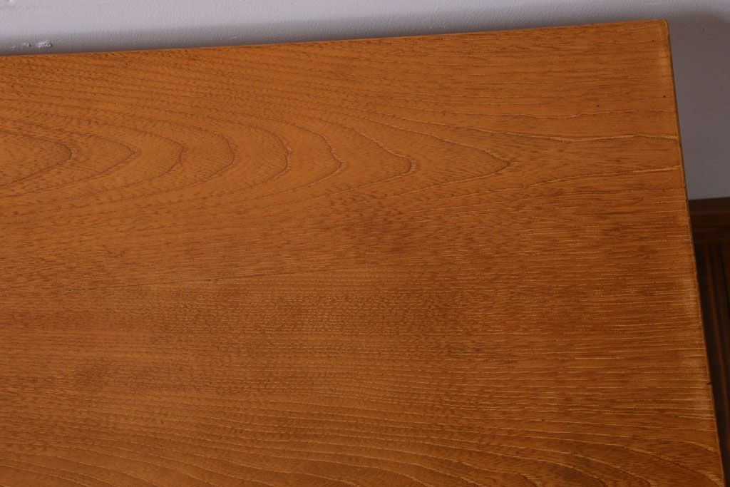 アンティーク家具　和製アンティーク　古いナラ材の小さなサイドテーブル