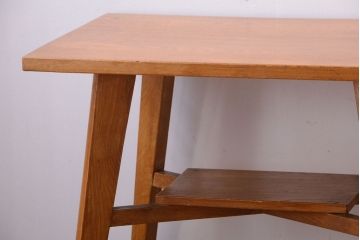 アンティーク家具　和製アンティーク　古いナラ材の小さなサイドテーブル