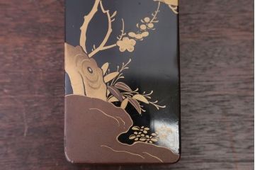 アンティーク雑貨　アンティーク　梅花の図・蒔絵文箱(漆器、梨地)