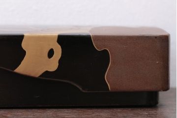 アンティーク雑貨　アンティーク　梅花の図・蒔絵文箱(漆器、梨地)
