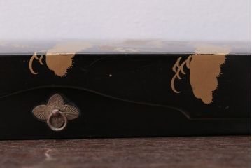 アンティーク雑貨　アンティーク　梅花の図・蒔絵文箱(漆器、梨地)