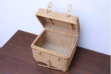 アンティーク雑貨　アンティーク　レトロでかわいいバスケット(2)