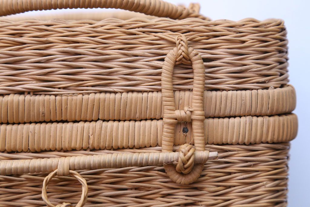 アンティーク雑貨　アンティーク　レトロでかわいいバスケット(2)