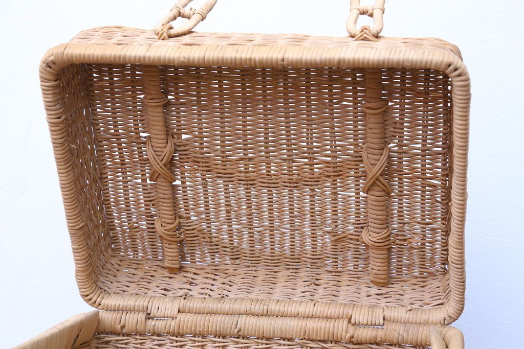 アンティーク雑貨　アンティーク　レトロでかわいいバスケット(2)