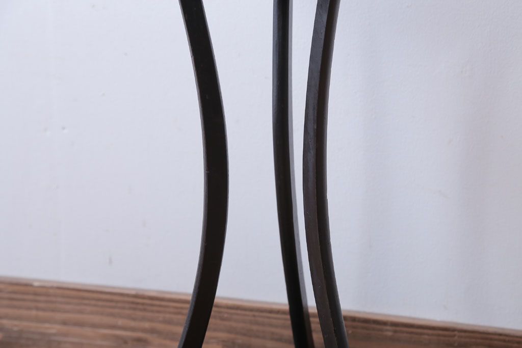 アンティーク雑貨　和製アンティーク　明治〜大正期　モダンなデザインのランプ