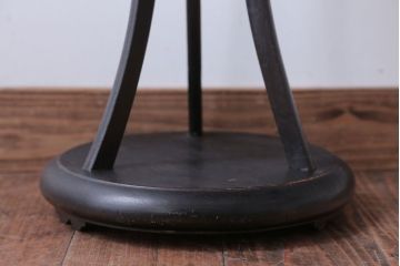 アンティーク雑貨　和製アンティーク　明治〜大正期　モダンなデザインのランプ