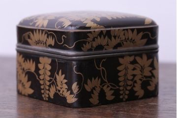 アンティーク雑貨　和製アンティーク　江戸〜明治時代　金蒔絵錫縁小箱(香合?)