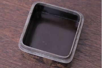 アンティーク雑貨　和製アンティーク　江戸〜明治時代　金蒔絵錫縁小箱(香合?)