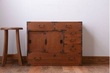 アンティーク家具　和製アンティーク　小物収納におすすめ!総桐材の小箪笥(桐箪笥、桐たんす)