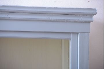 アンティーク家具　アンティーク　ダイヤガラス入り!おしゃれな大きい食器棚(戸棚)