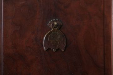 アンティーク家具　和製アンティーク　総桑材!上品な高級収納棚