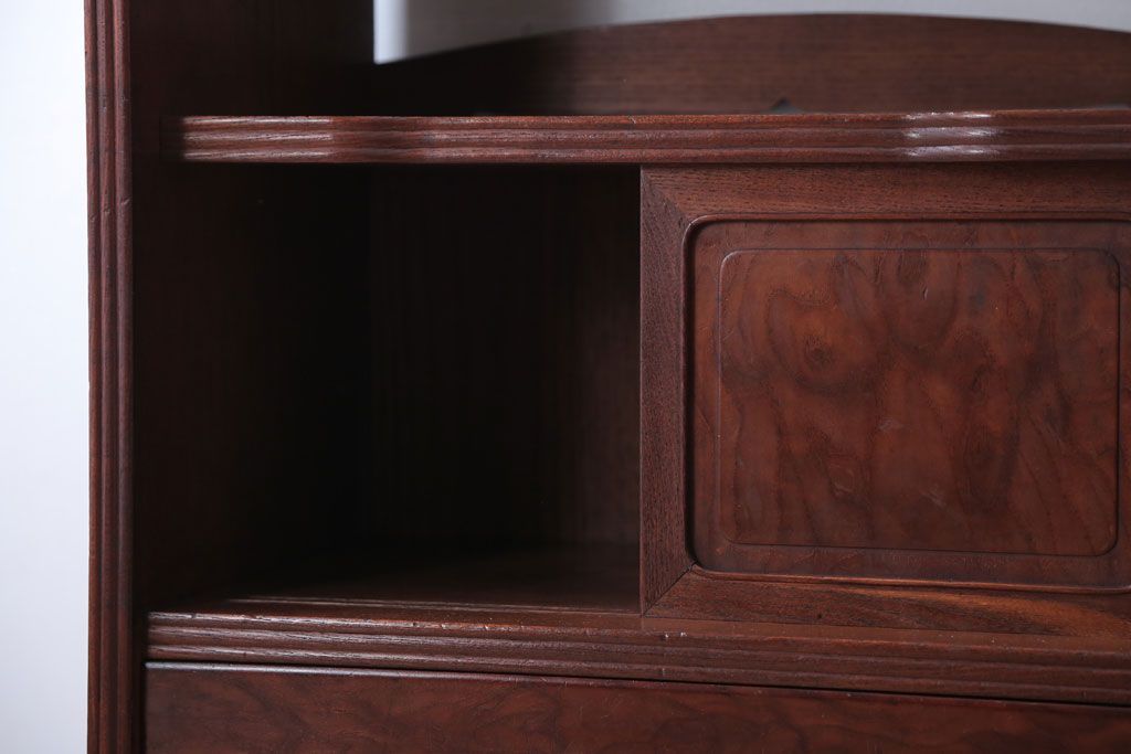 アンティーク家具　和製アンティーク　総桑材!上品な高級収納棚