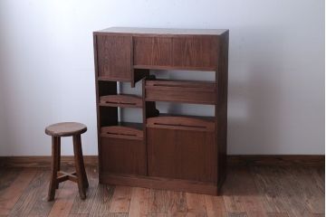 アンティーク家具　和製アンティーク　総桑材!上品な高級収納棚