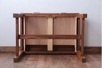 レトロ家具　昭和レトロ　引き出し2杯付き!シンプルなアンティーク平机