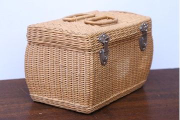 アンティーク雑貨　アンティーク　レトロでかわいいバスケット(1)