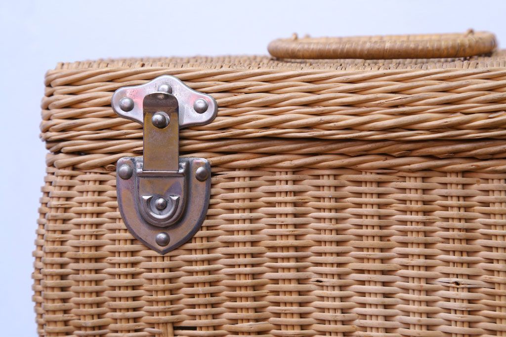 アンティーク雑貨　アンティーク　レトロでかわいいバスケット(1)