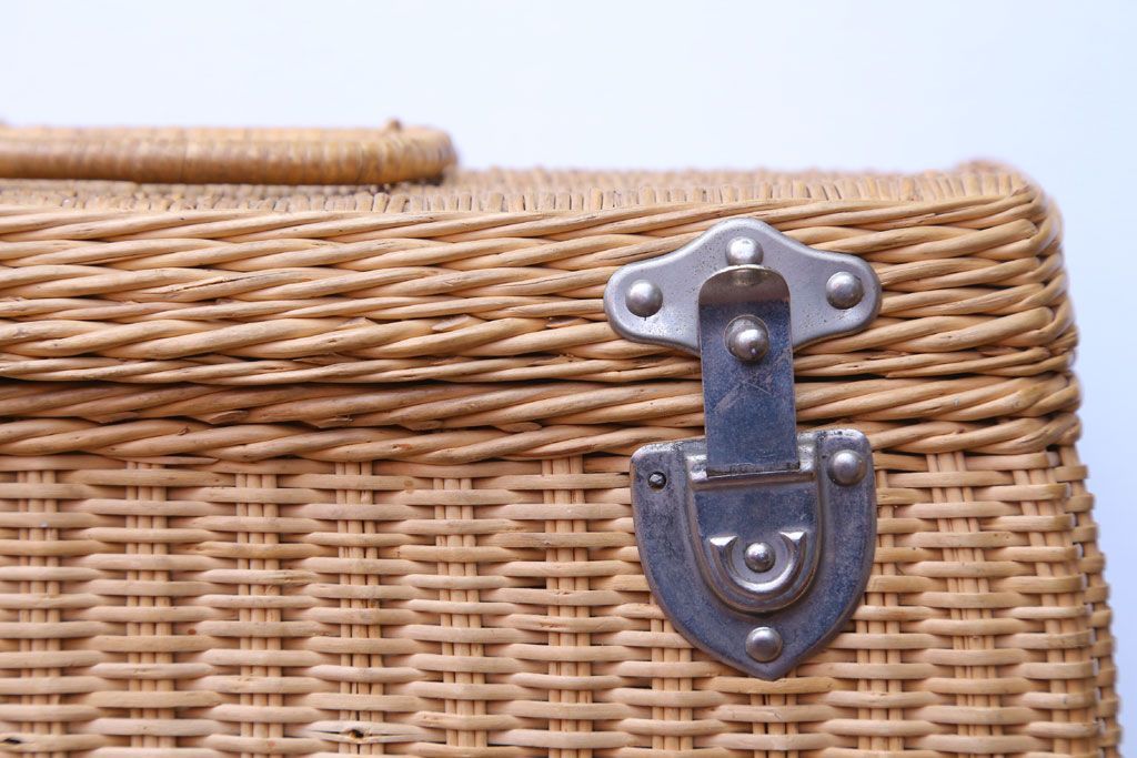 アンティーク雑貨　アンティーク　レトロでかわいいバスケット(1)