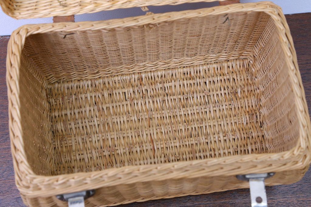 アンティーク雑貨　アンティーク　レトロでかわいいバスケット(1)