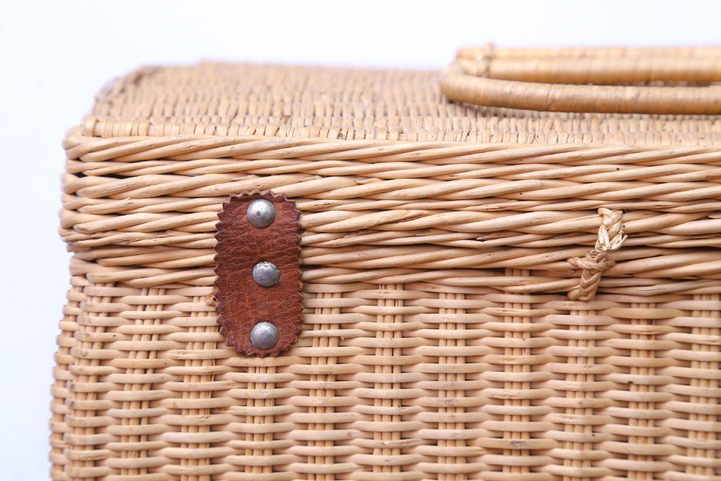 アンティーク雑貨　アンティーク　レトロでかわいいバスケット(1)