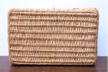 アンティーク雑貨　アンティーク　レトロでかわいいバスケット(1)