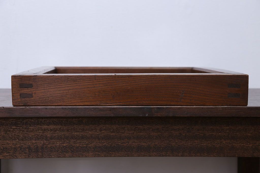 アンティーク雑貨　古民具・骨董　古い木製のアンティーク炉縁