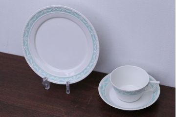 アンティーク雑貨　KPM Berlin(ベルリン王立磁器製陶所)　カップ&ソーサー・ケーキ皿