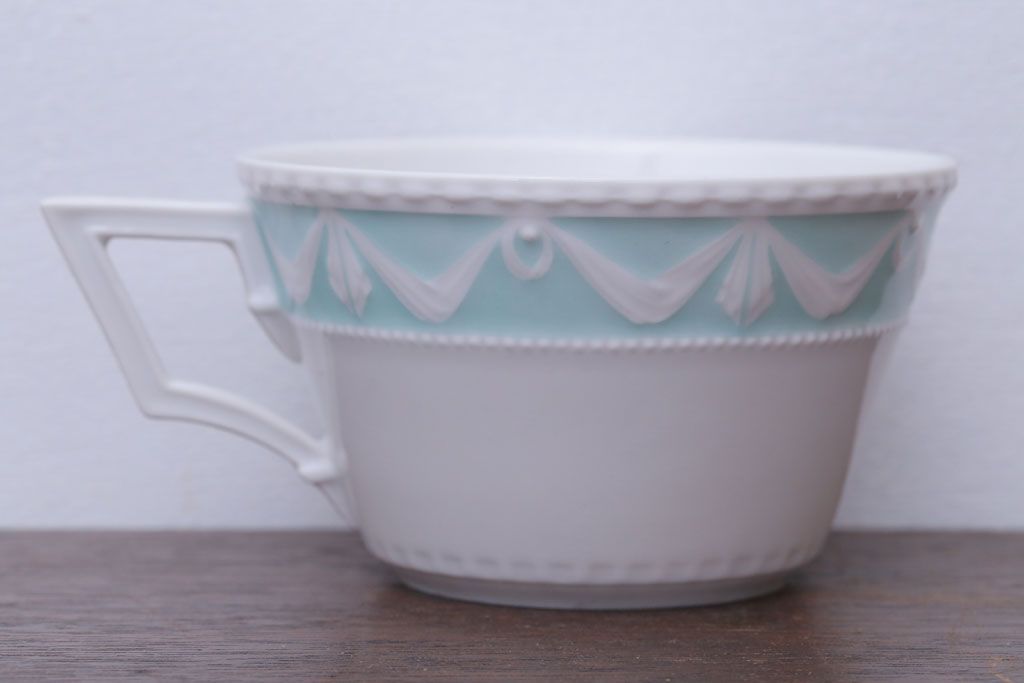 アンティーク雑貨　KPM Berlin(ベルリン王立磁器製陶所)　カップ&ソーサー・ケーキ皿