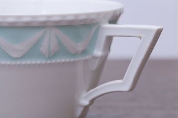 アンティーク雑貨　KPM Berlin(ベルリン王立磁器製陶所)　カップ&ソーサー・ケーキ皿