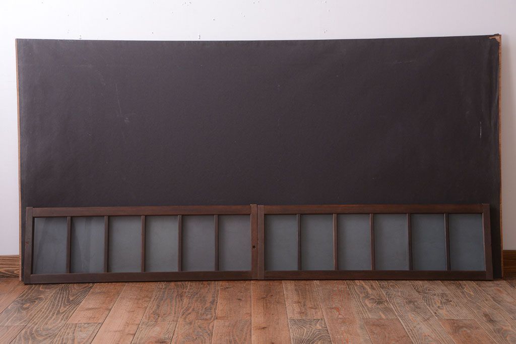 和製アンティーク　すりガラス入り!古い木製の小さなガラス戸2枚セット(1)